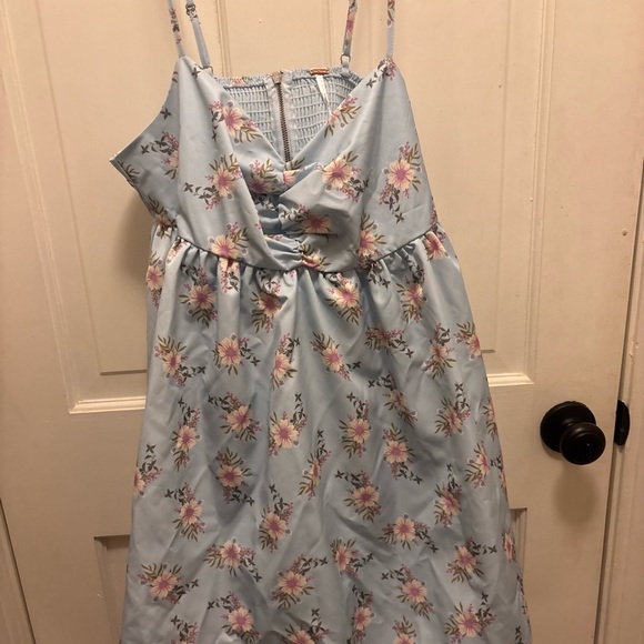 Free People Dresses & Skirts - New With Tags! Free People Bubble Dress - Size M